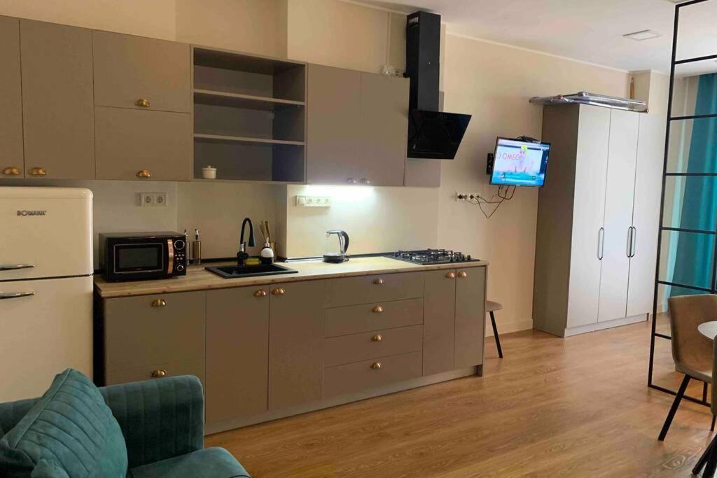 Geverse Apartment Батуми Экстерьер фото